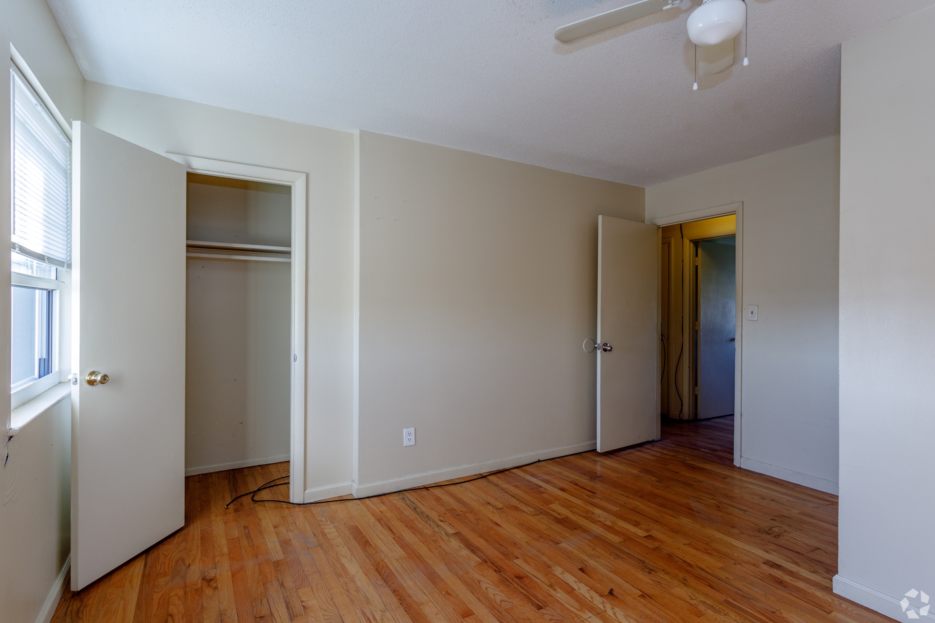 Green Village Townhomes second bedroom in Kansas City Missouri