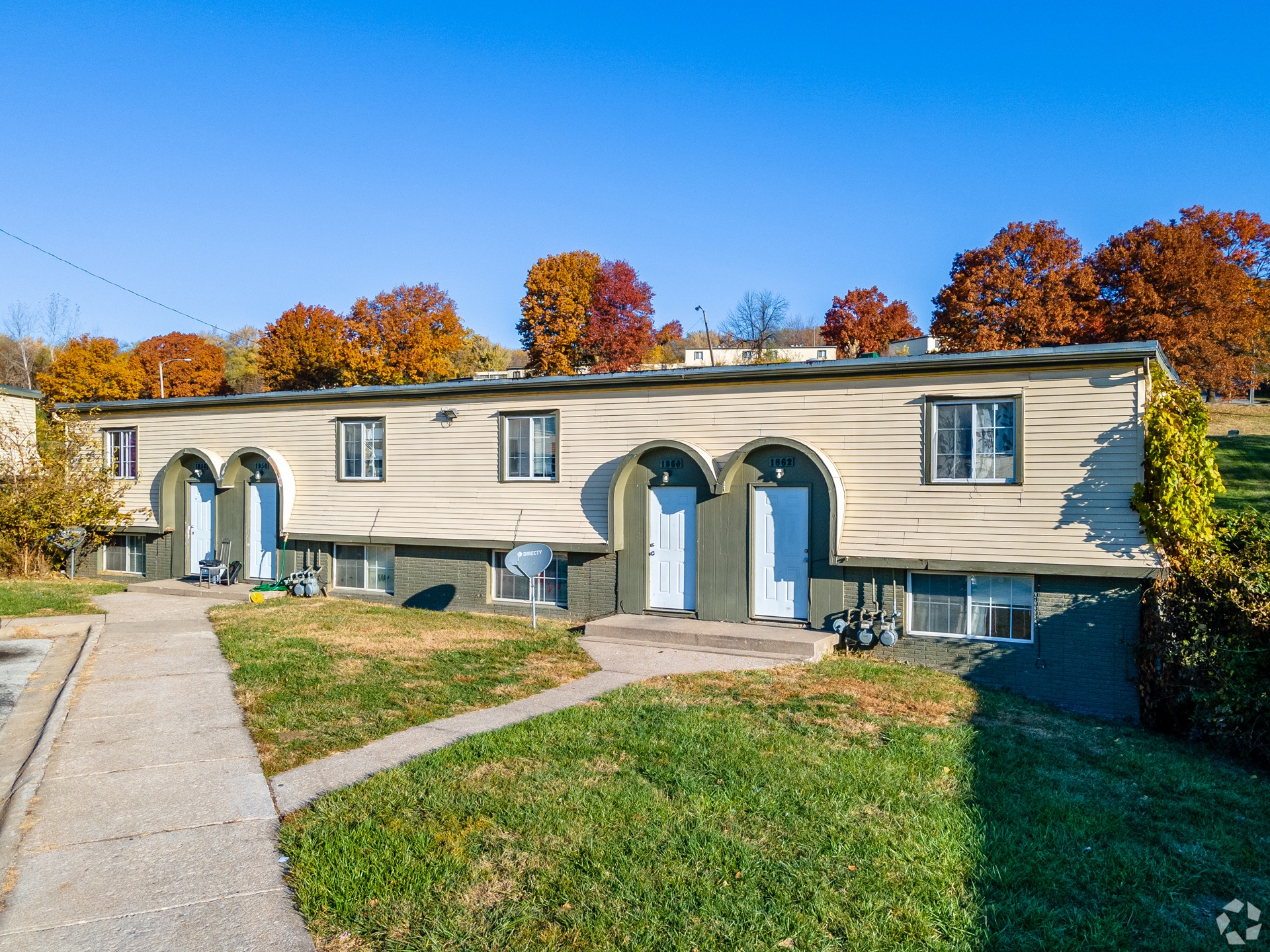 Green Village Townhomes exterior in Kansas City Missouri